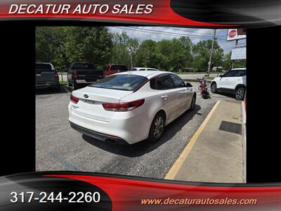 2016 Kia Optima LX   - Photo 13 - Indianapolis, IN 46221