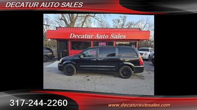 2016 Chrysler Town & Country Touring   - Photo 15 - Indianapolis, IN 46221