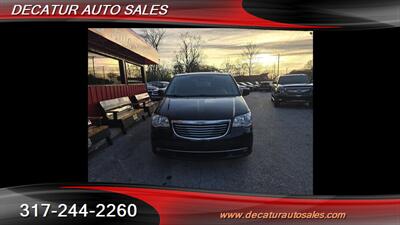 2016 Chrysler Town & Country Touring   - Photo 17 - Indianapolis, IN 46221