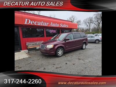 2008 Chrysler Town & Country Touring   - Photo 9 - Indianapolis, IN 46221