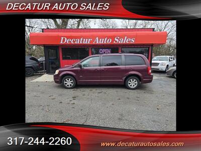 2008 Chrysler Town & Country Touring   - Photo 8 - Indianapolis, IN 46221