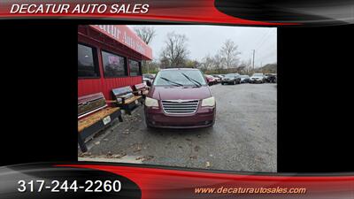 2008 Chrysler Town & Country Touring   - Photo 17 - Indianapolis, IN 46221