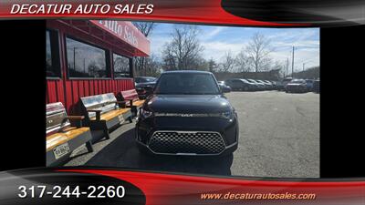 2023 Kia Soul EX   - Photo 2 - Indianapolis, IN 46221