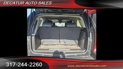 2013 Cadillac Escalade Platinum Edition   - Photo 32 - Indianapolis, IN 46221