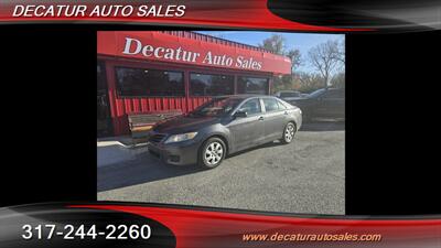 2010 Toyota Camry LE   - Photo 11 - Indianapolis, IN 46221