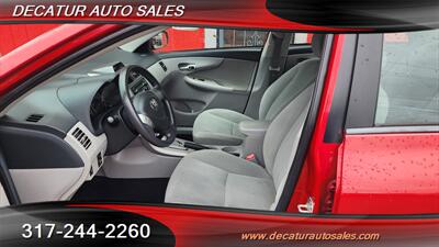 2012 Toyota Corolla LE   - Photo 8 - Indianapolis, IN 46221