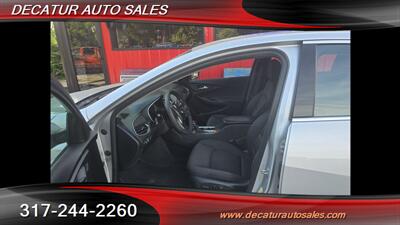 2022 Chevrolet Malibu LT   - Photo 7 - Indianapolis, IN 46221