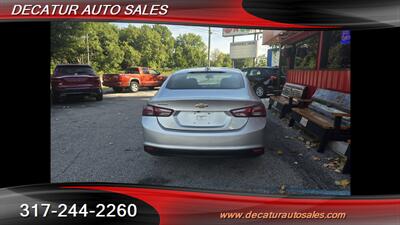 2022 Chevrolet Malibu LT   - Photo 6 - Indianapolis, IN 46221