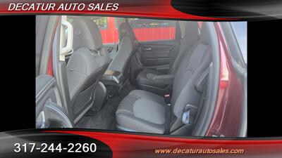 2017 Chevrolet Traverse LT   - Photo 5 - Indianapolis, IN 46221