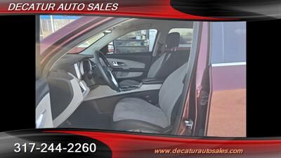 2017 Chevrolet Equinox LT   - Photo 8 - Indianapolis, IN 46221