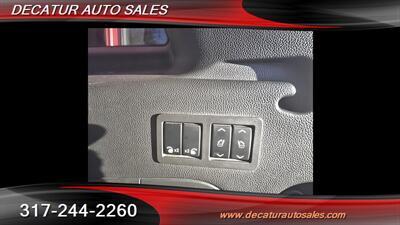 2015 Chevrolet Suburban LT   - Photo 45 - Indianapolis, IN 46221