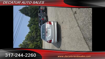 2010 Ford Fusion SE   - Photo 2 - Indianapolis, IN 46221