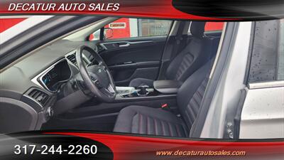 2014 Ford Fusion SE   - Photo 8 - Indianapolis, IN 46221