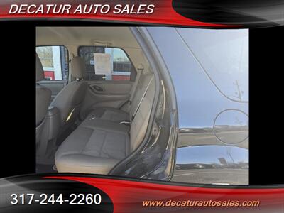 2007 Ford Escape XLT   - Photo 18 - Indianapolis, IN 46221