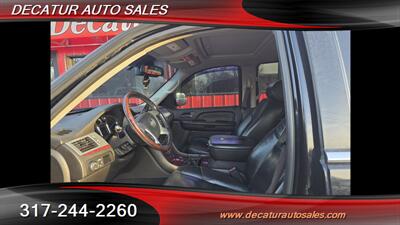 2008 Cadillac Escalade   - Photo 8 - Indianapolis, IN 46221