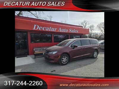 2018 Chrysler Pacifica Touring   - Photo 9 - Indianapolis, IN 46221