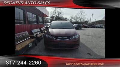 2018 Chrysler Pacifica Touring   - Photo 3 - Indianapolis, IN 46221