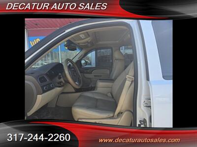 2012 Chevrolet Tahoe LTZ   - Photo 21 - Indianapolis, IN 46221