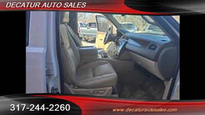 2012 Chevrolet Tahoe LTZ   - Photo 13 - Indianapolis, IN 46221