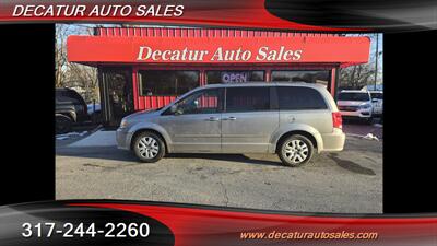 2014 Dodge Grand Caravan SXT   - Photo 1 - Indianapolis, IN 46221