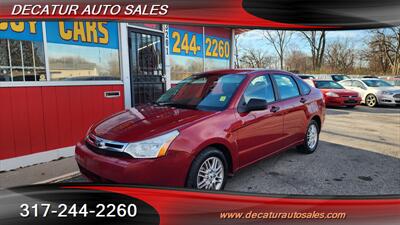 2009 Ford Focus SE   - Photo 2 - Indianapolis, IN 46221