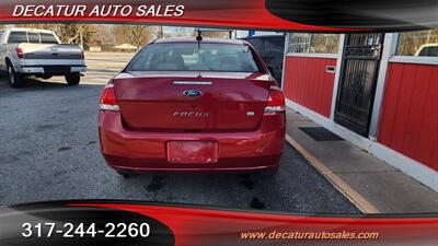 2009 Ford Focus SE   - Photo 6 - Indianapolis, IN 46221