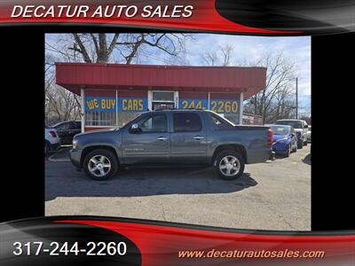 2010 Chevrolet Avalanche LS   - Photo 10 - Indianapolis, IN 46221