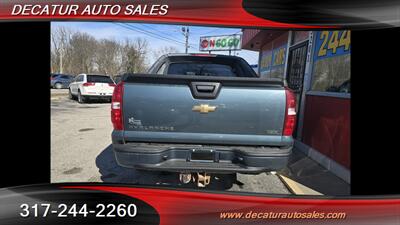 2010 Chevrolet Avalanche LS   - Photo 6 - Indianapolis, IN 46221