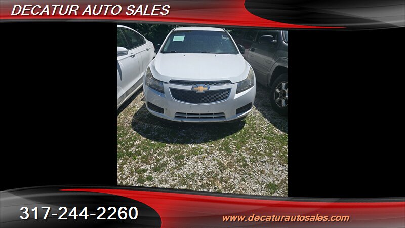 2014 Chevrolet Cruze LS Auto   - Photo 1 - Indianapolis, IN 46221