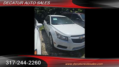 2014 Chevrolet Cruze LS Auto   - Photo 3 - Indianapolis, IN 46221