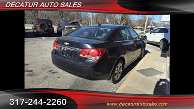 2012 Chevrolet Cruze LS   - Photo 7 - Indianapolis, IN 46221