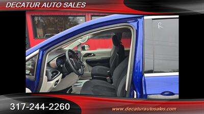2019 Chrysler Pacifica L   - Photo 8 - Indianapolis, IN 46221