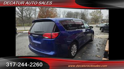2019 Chrysler Pacifica L   - Photo 5 - Indianapolis, IN 46221