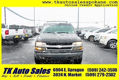 2002 Chevrolet Suburban 1500 LT   - Photo 2 - Spokane, WA 99212