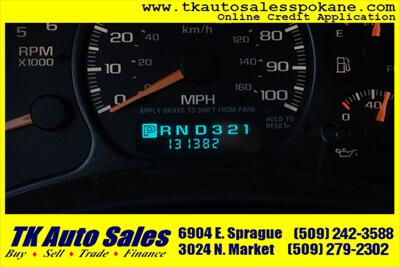 2002 Chevrolet Suburban 1500 LT   - Photo 14 - Spokane, WA 99212