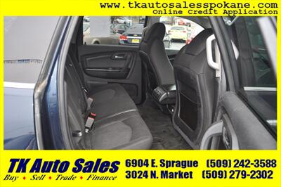 2009 Chevrolet Traverse LT   - Photo 12 - Spokane, WA 99212