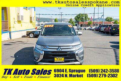 2016 Mitsubishi Outlander SE   - Photo 2 - Spokane, WA 99212