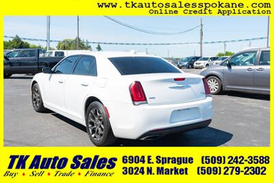 2018 Chrysler 300 S   - Photo 7 - Spokane, WA 99212