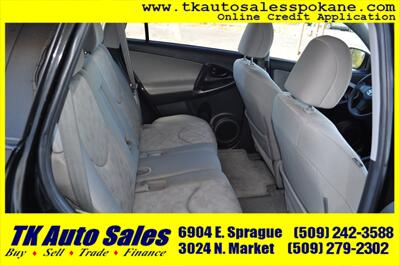2012 Toyota RAV4   - Photo 11 - Spokane, WA 99212