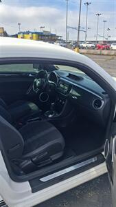 2013 Volkswagen Beetle Sportline - Photo 12 - Spokane, WA 99212