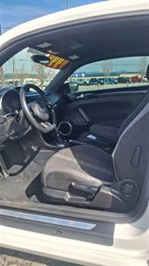 2013 Volkswagen Beetle Sportline - Photo 11 - Spokane, WA 99212