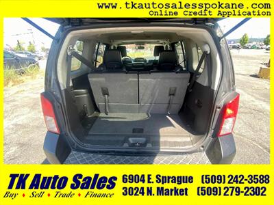 2012 Nissan Pathfinder LE   - Photo 9 - Spokane, WA 99212