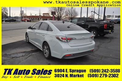 2016 Hyundai SONATA Hybrid Limited   - Photo 7 - Spokane, WA 99212