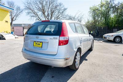 2009 Hyundai ELANTRA Touring   - Photo 5 - Spokane, WA 99212