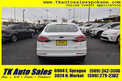 2020 Ford Fusion Hybrid SE   - Photo 6 - Spokane, WA 99212
