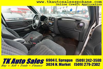 1998 Chevrolet Blazer   - Photo 11 - Spokane, WA 99212