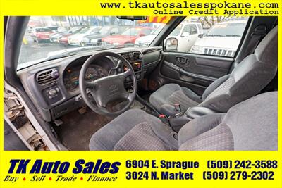 1998 Chevrolet Blazer   - Photo 9 - Spokane, WA 99212