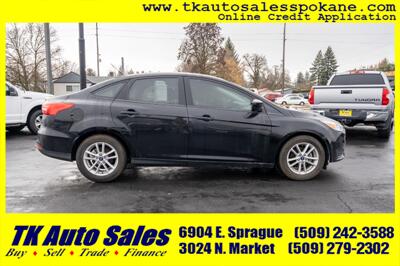 2018 Ford Focus SE   - Photo 4 - Spokane, WA 99212