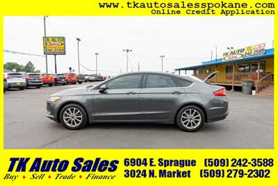 2017 Ford Fusion SE   - Photo 8 - Spokane, WA 99212