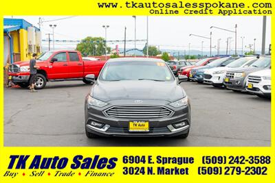 2017 Ford Fusion SE   - Photo 2 - Spokane, WA 99212